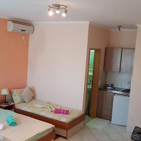 Apartments Belmare Ulcinj Buitenkant foto