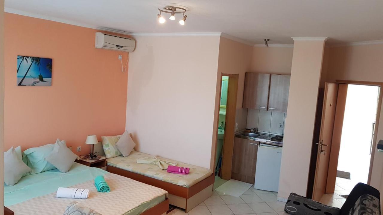 Apartments Belmare Ulcinj Buitenkant foto