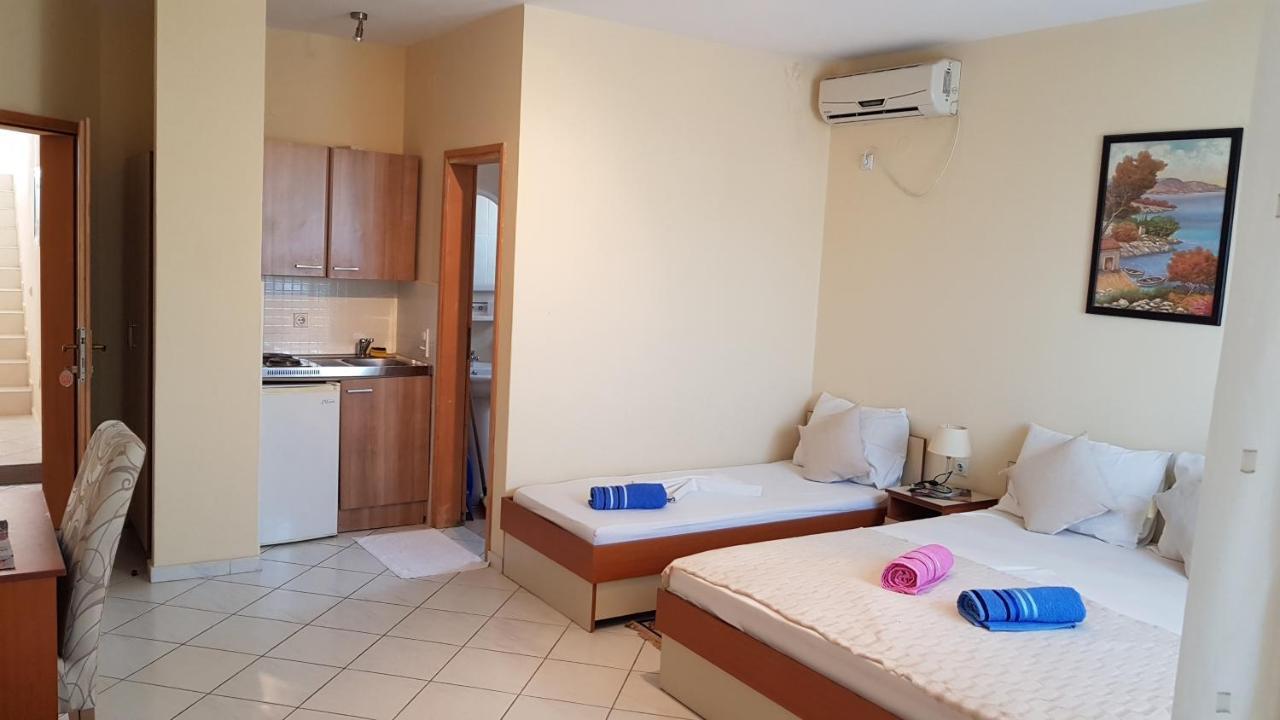 Apartments Belmare Ulcinj Buitenkant foto