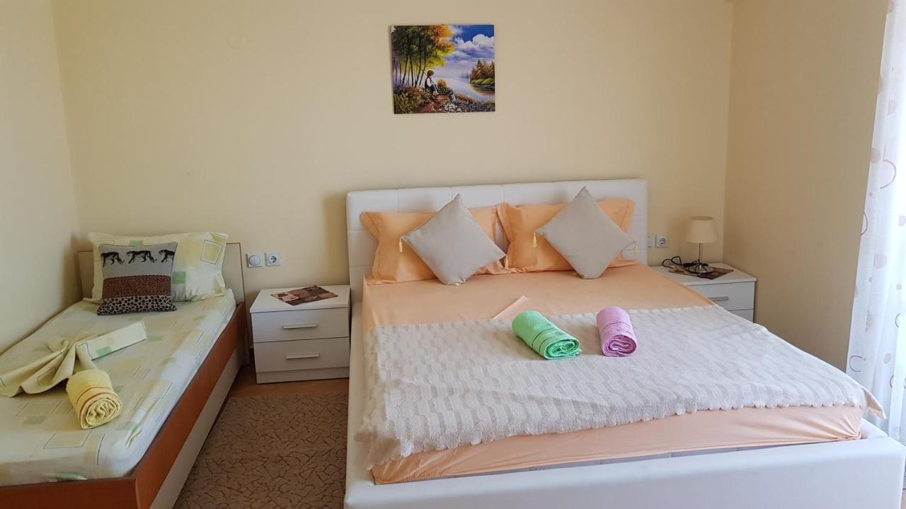 Apartments Belmare Ulcinj Buitenkant foto